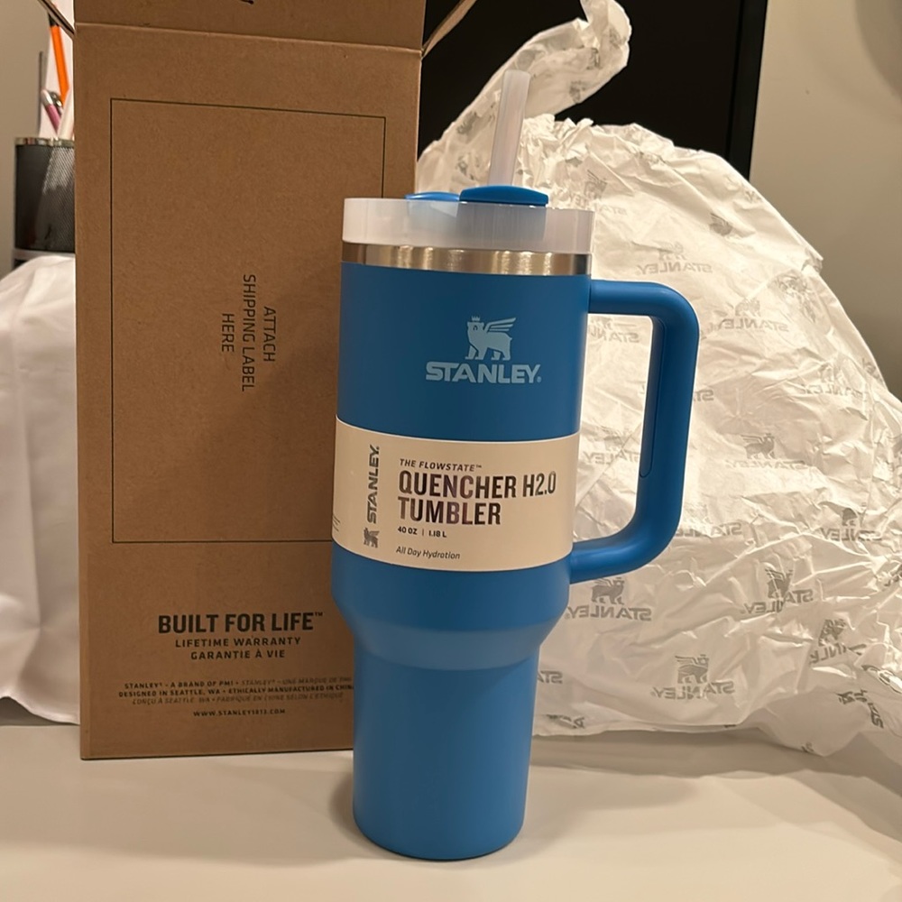 Stanley tumbler 40oz tumbler Azure.  Newly released.